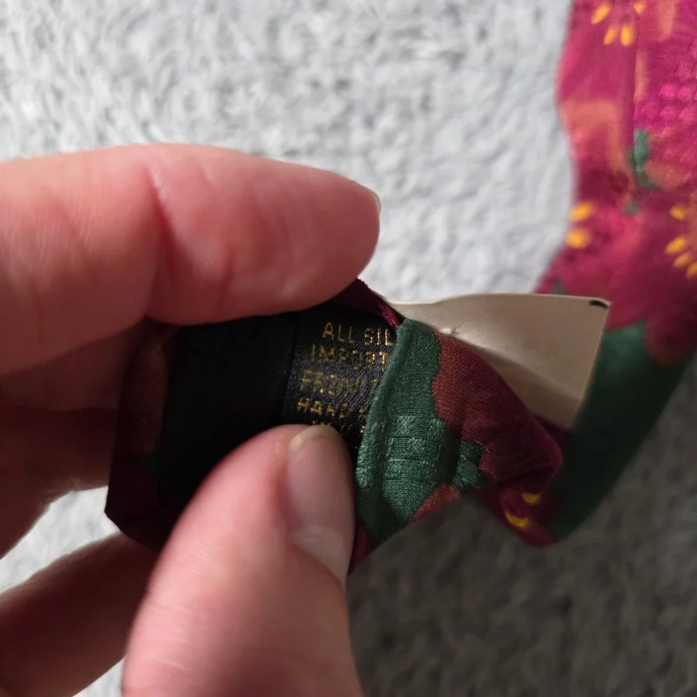 Anne Klein Mens One‎ Size Necktie Green Burgundy Floral Silk Hand Finished Tie